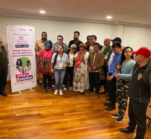 Colombia busca su visión de futuro desde el campo educativo